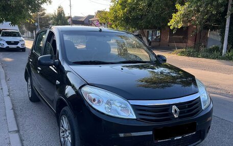 Renault Sandero I, 2010 год, 280 000 рублей, 3 фотография