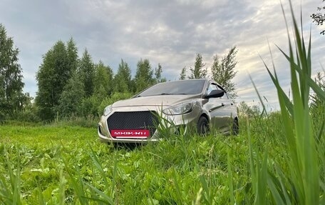 Hyundai Solaris II рестайлинг, 2012 год, 690 000 рублей, 5 фотография