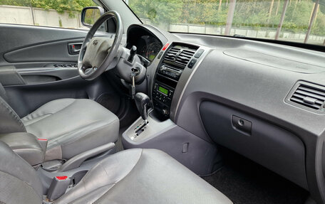 Hyundai Tucson III, 2005 год, 859 900 рублей, 11 фотография