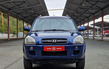 Hyundai Tucson III, 2005 год, 859 900 рублей, 3 фотография