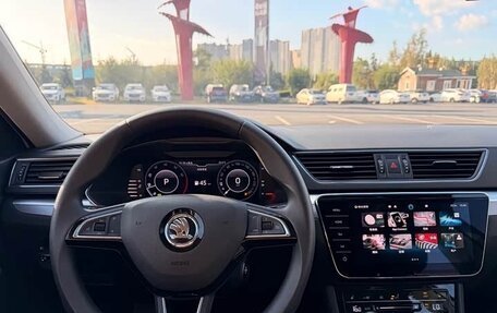 Skoda Superb III рестайлинг, 2023 год, 2 712 000 рублей, 9 фотография