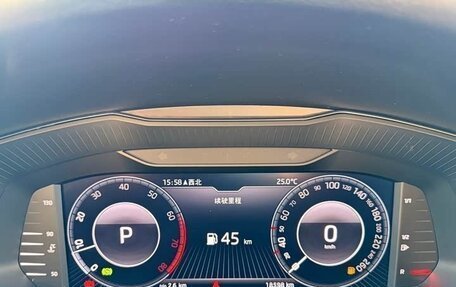 Skoda Superb III рестайлинг, 2023 год, 2 712 000 рублей, 10 фотография