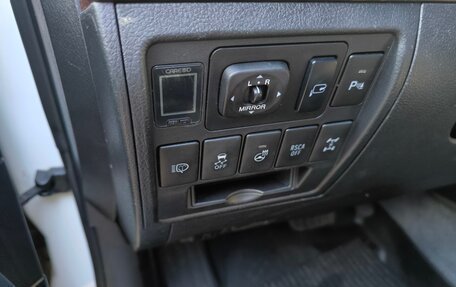 Toyota Land Cruiser 200, 2012 год, 3 920 000 рублей, 14 фотография