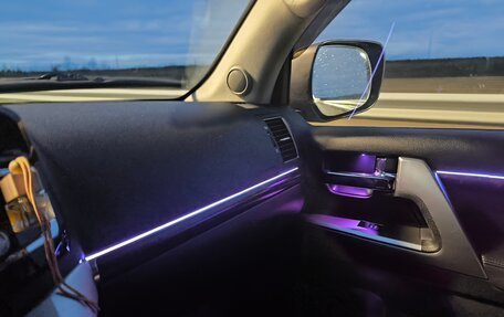 Toyota Land Cruiser 200, 2012 год, 3 920 000 рублей, 7 фотография