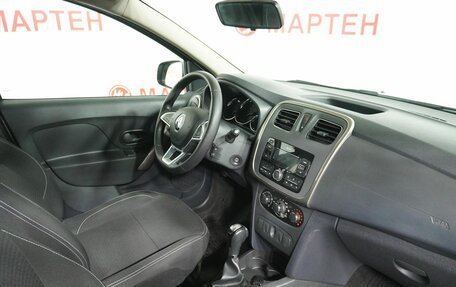Renault Logan II, 2022 год, 1 250 000 рублей, 10 фотография