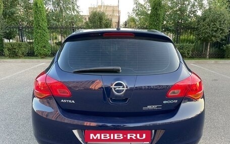 Opel Astra J, 2010 год, 645 000 рублей, 5 фотография