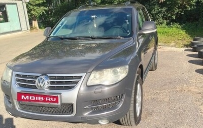 Volkswagen Touareg III, 2008 год, 1 300 000 рублей, 1 фотография