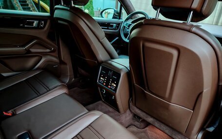Porsche Cayenne III, 2021 год, 9 650 000 рублей, 22 фотография