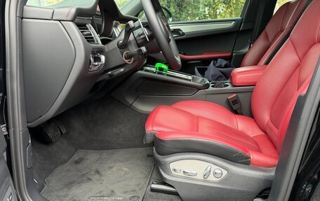 Porsche Macan I рестайлинг, 2022 год, 9 800 000 рублей, 12 фотография