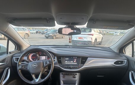 Opel Astra K, 2017 год, 960 000 рублей, 5 фотография