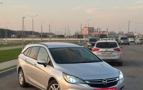 Opel Astra K, 2017 год, 960 000 рублей, 2 фотография