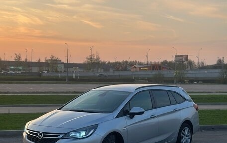 Opel Astra K, 2017 год, 960 000 рублей, 7 фотография