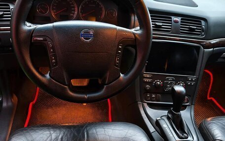 Volvo S80 II рестайлинг 2, 2005 год, 600 000 рублей, 4 фотография