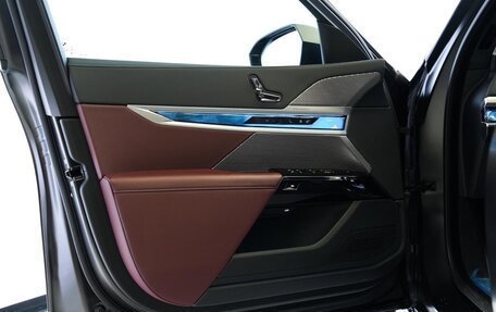 BMW 7 серия, 2023 год, 13 800 000 рублей, 10 фотография