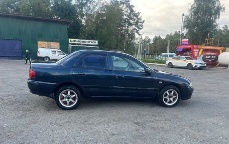 Mitsubishi Carisma I, 2001 год, 190 000 рублей, 2 фотография