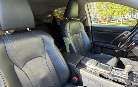 Lexus RX IV рестайлинг, 2020 год, 4 850 000 рублей, 14 фотография