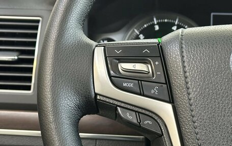 Toyota Land Cruiser 200, 2017 год, 6 950 000 рублей, 11 фотография