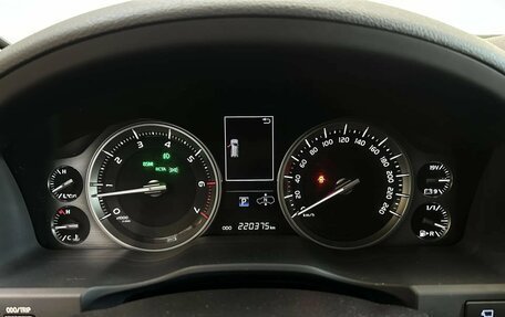 Toyota Land Cruiser 200, 2017 год, 6 950 000 рублей, 36 фотография