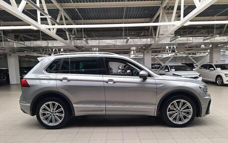 Volkswagen Tiguan II, 2019 год, 2 530 000 рублей, 8 фотография