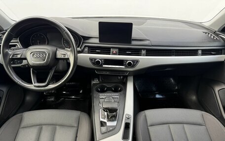 Audi A4, 2019 год, 2 200 000 рублей, 12 фотография