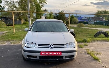 Volkswagen Golf IV, 1998 год, 120 000 рублей, 1 фотография