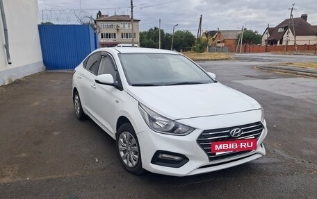 Hyundai Solaris II рестайлинг, 2017 год, 1 250 000 рублей, 2 фотография