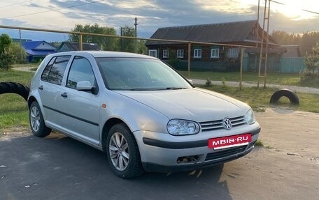 Volkswagen Golf IV, 1998 год, 120 000 рублей, 2 фотография