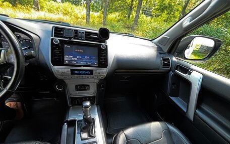 Toyota Land Cruiser Prado 150 рестайлинг 2, 2019 год, 4 900 000 рублей, 9 фотография