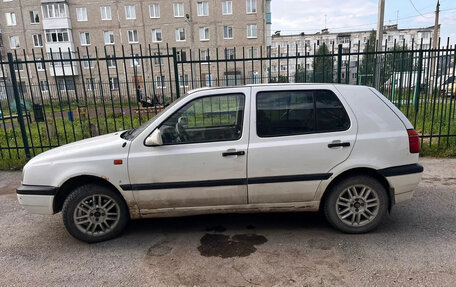 Volkswagen Golf III, 1993 год, 110 000 рублей, 3 фотография