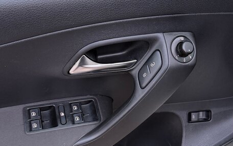 Volkswagen Polo VI (EU Market), 2012 год, 890 000 рублей, 7 фотография
