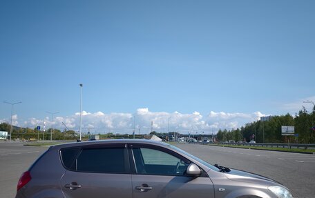 KIA cee'd I рестайлинг, 2009 год, 650 000 рублей, 3 фотография