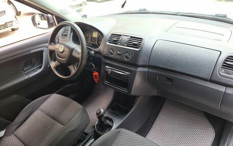 Skoda Fabia II, 2012 год, 490 000 рублей, 17 фотография