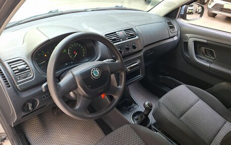 Skoda Fabia II, 2012 год, 490 000 рублей, 10 фотография