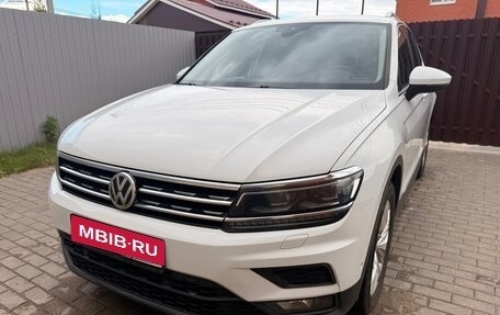 Volkswagen Tiguan II, 2019 год, 2 540 000 рублей, 1 фотография