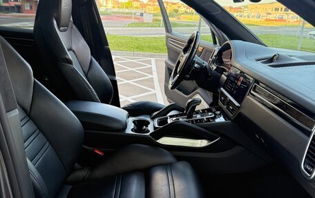 Porsche Cayenne III, 2019 год, 5 700 000 рублей, 28 фотография