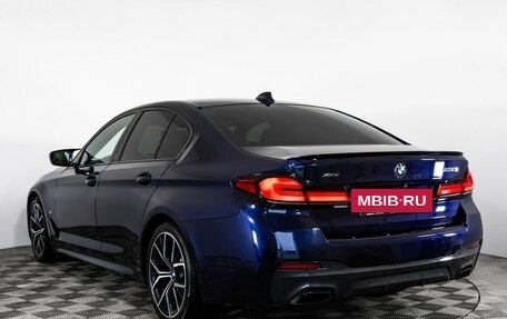BMW 5 серия, 2021 год, 3 999 000 рублей, 8 фотография