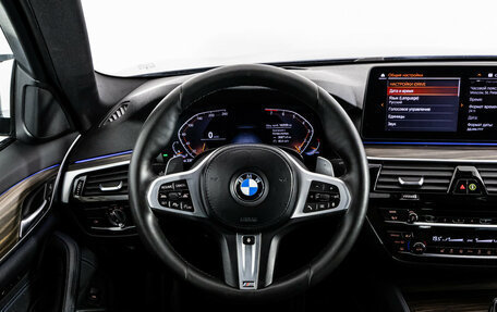 BMW 5 серия, 2021 год, 3 999 000 рублей, 15 фотография