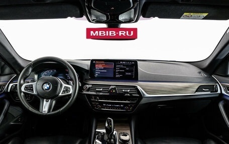 BMW 5 серия, 2021 год, 3 999 000 рублей, 11 фотография