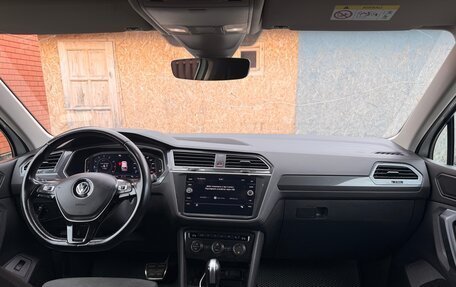 Volkswagen Tiguan II, 2019 год, 2 540 000 рублей, 11 фотография