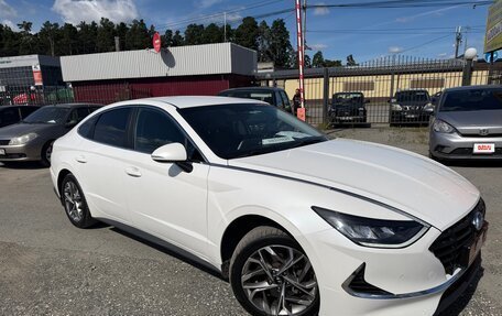 Hyundai Sonata VIII, 2021 год, 1 900 000 рублей, 2 фотография