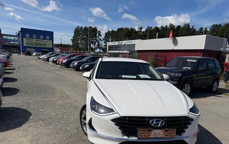Hyundai Sonata VIII, 2021 год, 1 900 000 рублей, 3 фотография