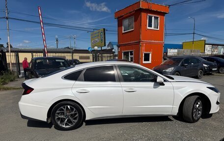 Hyundai Sonata VIII, 2021 год, 1 900 000 рублей, 5 фотография
