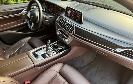 BMW 7 серия, 2020 год, 33 фотография
