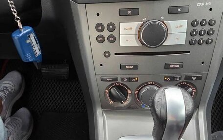 Opel Antara I, 2011 год, 995 000 рублей, 14 фотография