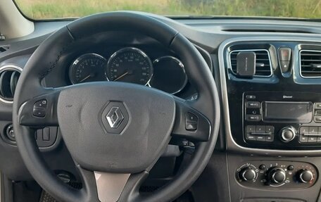 Renault Logan II, 2018 год, 765 000 рублей, 17 фотография