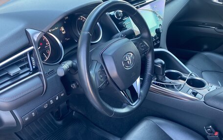 Toyota Camry, 2020 год, 3 000 000 рублей, 7 фотография