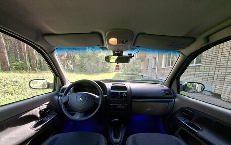 Renault Clio III, 2004 год, 350 000 рублей, 6 фотография