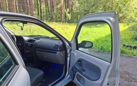 Renault Clio III, 2004 год, 350 000 рублей, 7 фотография