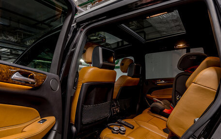 Mercedes-Benz GLS, 2018 год, 3 900 000 рублей, 2 фотография