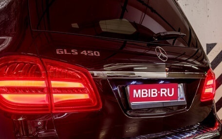 Mercedes-Benz GLS, 2018 год, 3 900 000 рублей, 12 фотография